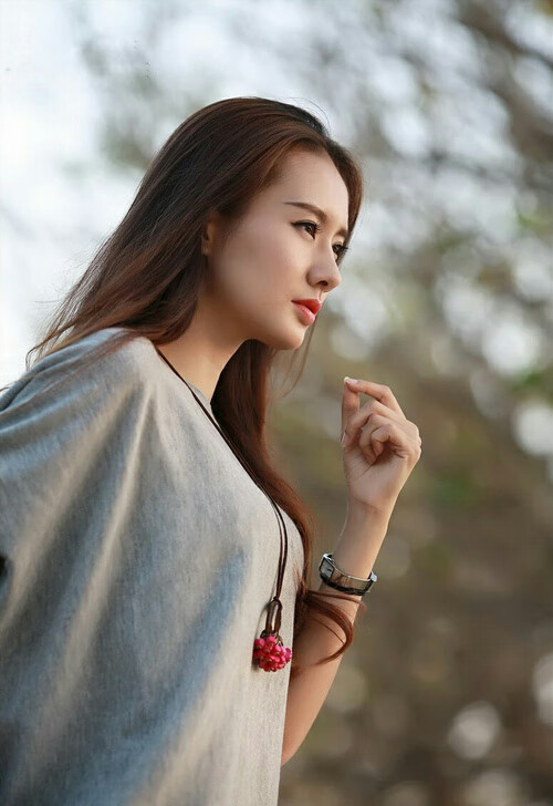 莎拉·查里在跆拳道-67公斤级比赛中获得铜牌，莎拉 查尔斯