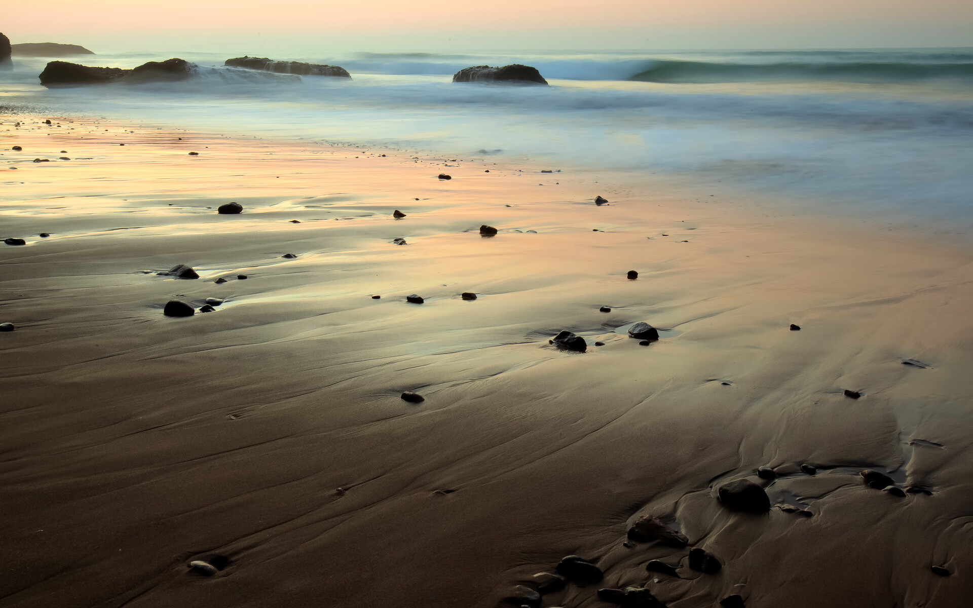 CBA豪门球队备战新赛季，冠军呼声渐起，cba豪车