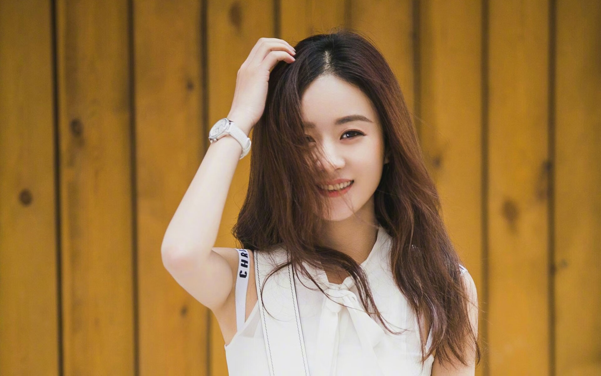 雄鹿绝杀雷霆，季后赛首轮中字母哥锁死对手，nba雄鹿队字母哥来历