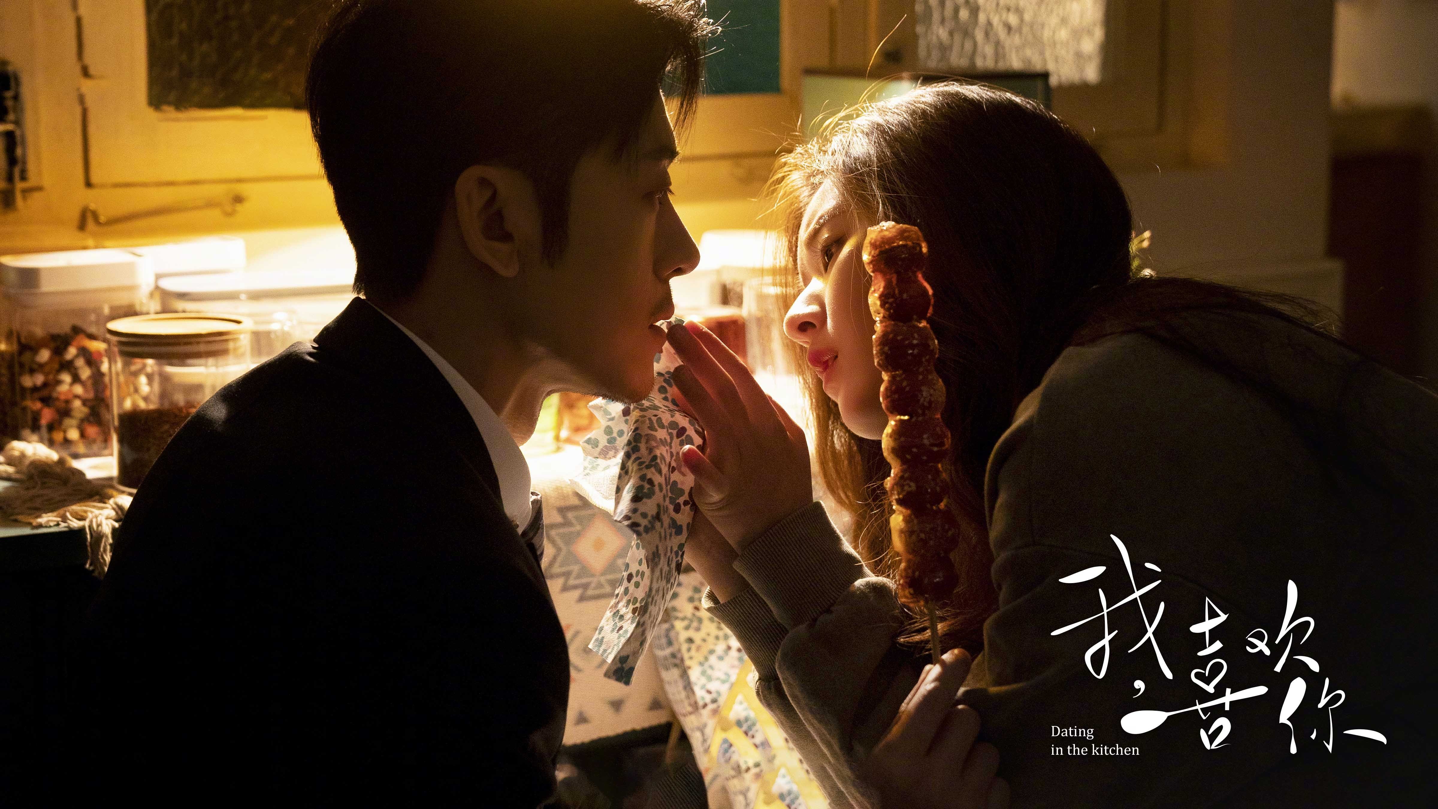 “天府校区台球赛：高手过招，争夺世界冠军之荣耀”