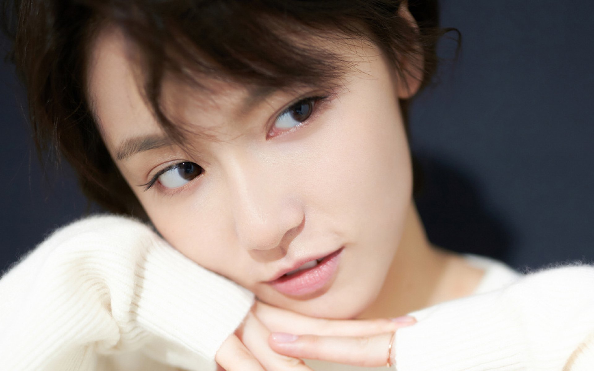 国足球迷观赛转型篮球加速体裁多元化趋势，国足赢球的三个方案